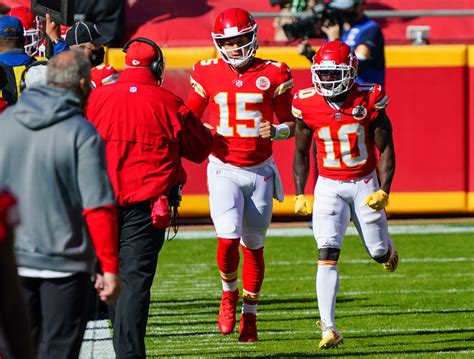 Why the Chiefs cannot replace the irreplaceable Tyreek Hill