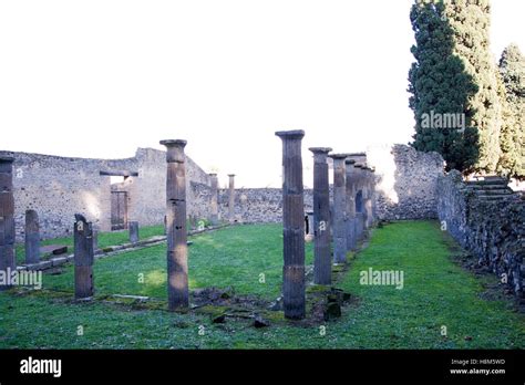 ancient pompey ruins in italy Stock Photo - Alamy