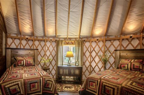 Yurt Interiors - Pacific Yurts