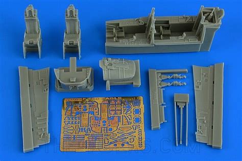 F-15D cockpit set (early v.)