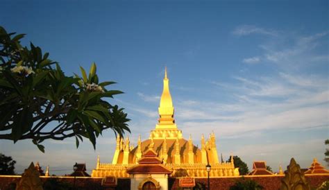 That Luang Stupa | Pha That Luang - Vientiane Attractions | Southeast ...