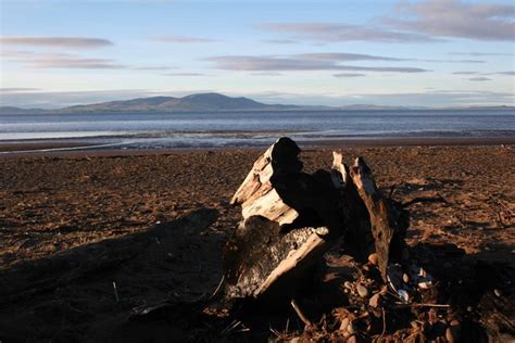 Silloth, West Beach, view of Criffel Photo | UK Beach Guide