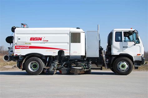 Elgin Megawind Street Sweeper | Joe Johnson Equipment