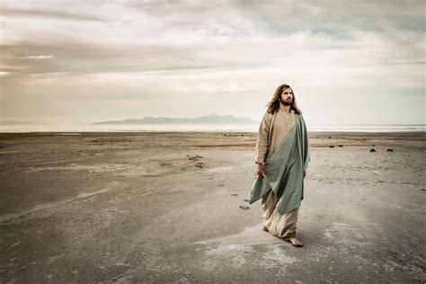 Walking Alone | Jesus pictures, Jesus images, Jesus