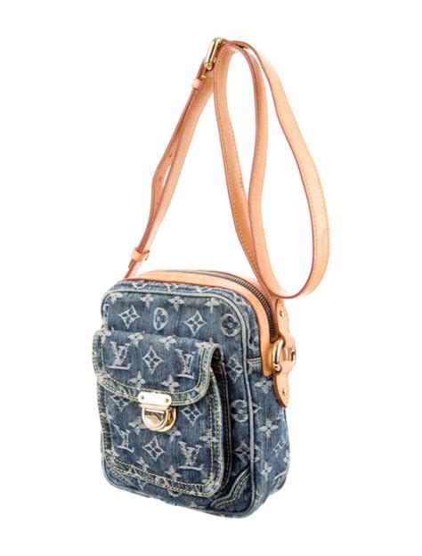 Louis Vuitton Crossbody Bag Names | IUCN Water