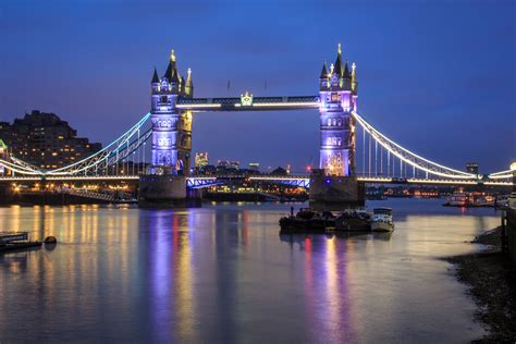 Kostenlose foto : Brücke, Skyline, Nacht-, Fluss, Stadtbild, Dämmerung, Abend, Betrachtung ...