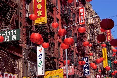 Outlets in New York - | New york neighborhoods, New york tours, New york chinatown