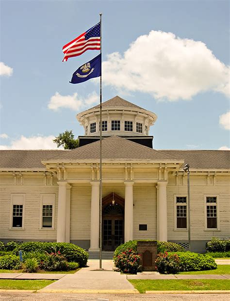 Bogalusa City Hall | Bogalusa, Louisiana | Viajante | Flickr