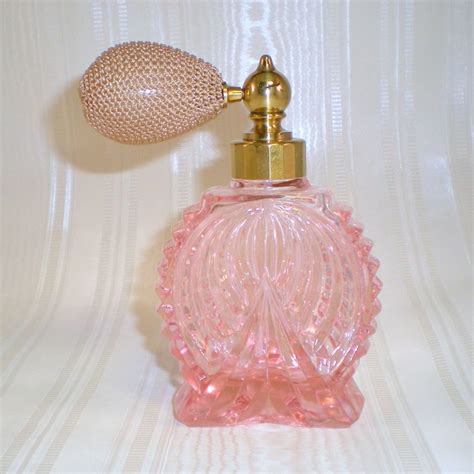 Vintage Perfume Bottles Pink | Roll over Large image to magnify, click Large image to zoom ...