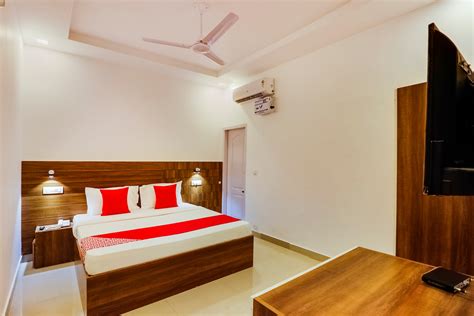 Hotels in Ivy Hospital, Mohali Starting @ ₹419 - Upto 78% OFF on 43 Ivy Hospital, Mohali Hotels