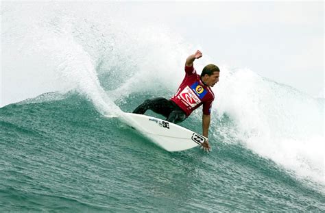 Surfing legend Andy Irons dies at 32 - UPI.com