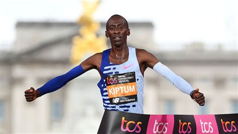 Kelvin Kiptum: World marathon record holder dies in car accident aged ...