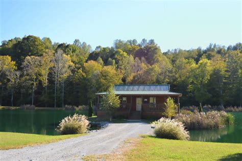 The Island (One-Bedroom Cabin) – Peaceful Valley Lake and Cabins