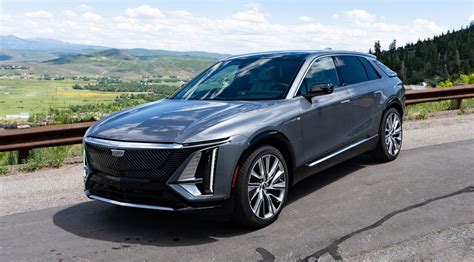 Cadillac’s Lyriq SUV is the exact EV it needed to build | Engadget