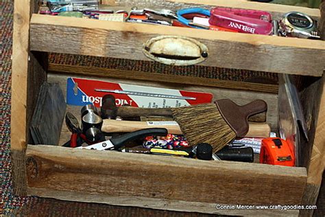 crafty goodies: My tool box~homemade!