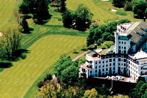 Par-3 Golf Course at Westchester Country Club in Rye, New York, USA ...