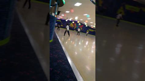 Palace roller skating on 12/23/2016 had so much fun - YouTube