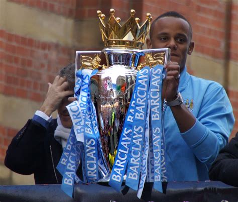 File:Vincent Kompany holds up the Premier League trophy 2012.jpg - Wikimedia Commons
