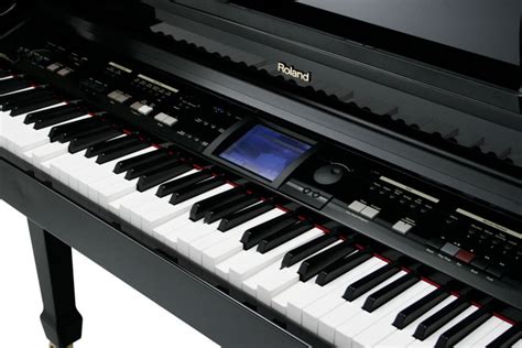 DISC Roland KR-115 Digital Grand Piano, Moving Keys at Gear4music