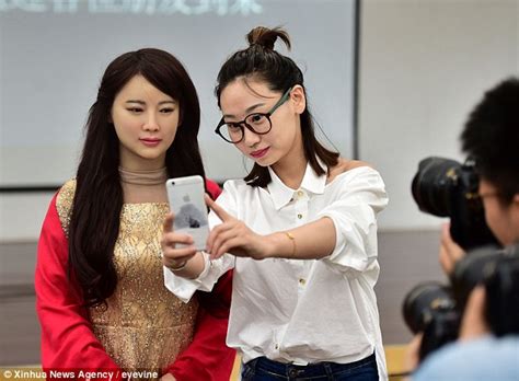 Meet Jia Jia the 'robot goddess': Chinese inventor claims AI humanoid ...