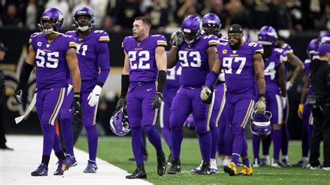 New Defensive Coordinator Among Questions Facing Vikings Defense in 2020