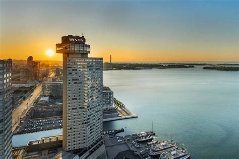 THE WESTIN HARBOUR CASTLE, TORONTO $74 ($̶1̶4̶4̶) - Updated 2020 Prices & Hotel Reviews ...