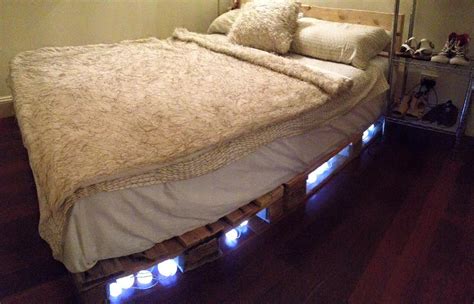 Upcycled Pallet Headboard with Lights