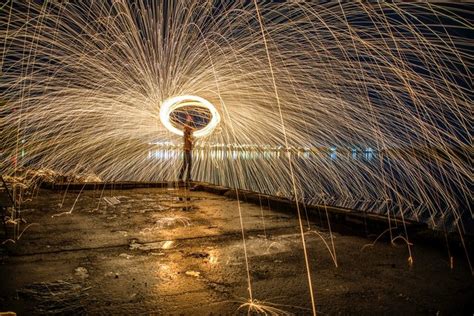 11 Steel Wool Photography Tips for Photos with Sparks