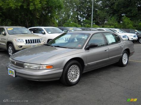 1997 Bright Platinum Metallic Chrysler LHS Sedan #51943598 Photo #17 | GTCarLot.com - Car Color ...