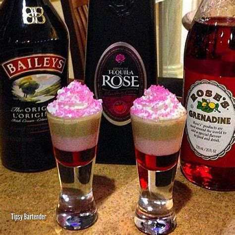 Tainted rose shot | Ricette di cocktail, Ricette, Cibo