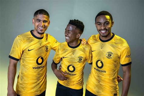 Kaizer Chiefs’ Fresh New Jerseys For 2022/2023 Season Unveiled