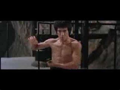 Enter the Dragon: Nunchuk Scene - YouTube