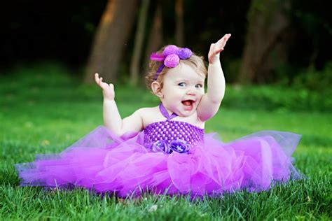 Baby Girl HD Wallpapers | Very Cute Pictures & Images