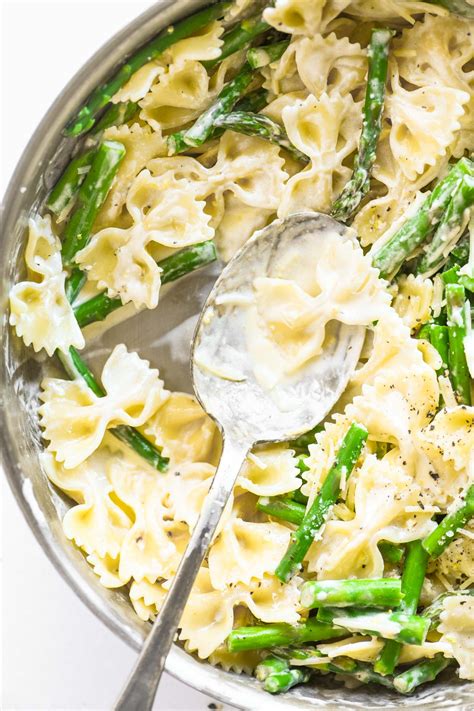 Creamy Lemon Asparagus Pasta | The View from Great Island