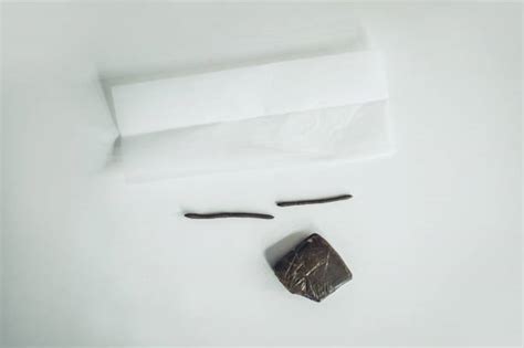 Weed Rolling Papers Stock Photos, Pictures & Royalty-Free Images - iStock