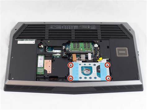 Alienware 17 R3 Battery Replacement - iFixit