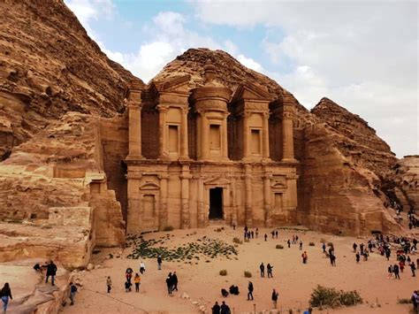 Historical Places to Visit in Jordan | travelpassionate.com