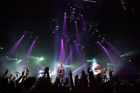 Hillsong: Let Hope Rise (2016) - Review and/or viewer comments ...