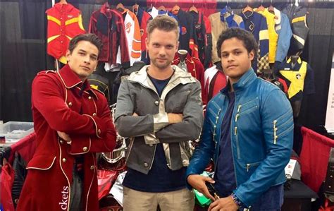 See the Power Rangers Megaforce Cast Wear Gokaiger Jackets! - ORENDS: RANGE (TEMP)