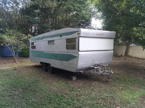 1966 Viscount Ambassador 20' | Vintage Caravans