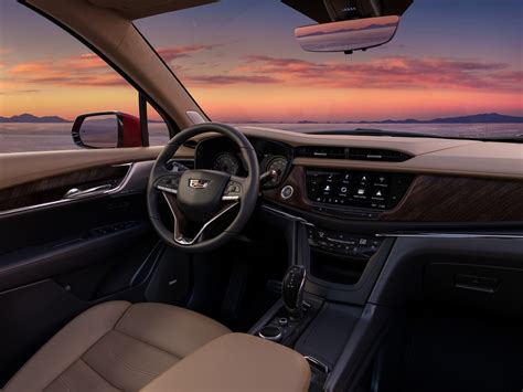 2025 Cadillac XT6: 92 Interior Photos | U.S. News