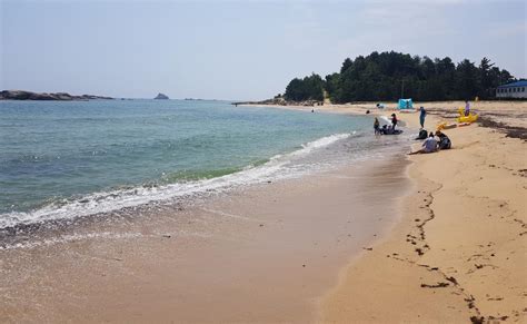 Bongsudae Beach 🏖️ Gangwon, South Korea - detailed features, map, photos