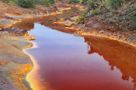 Río Tinto y otras de las aguas más peligrosas del mundo | El Baúl