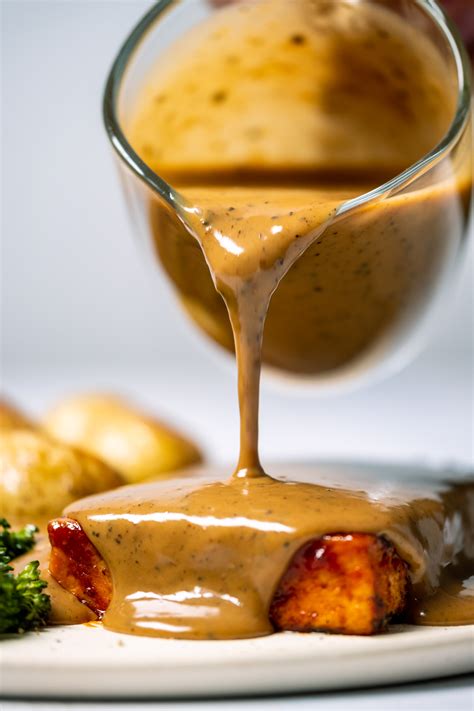 Vegan Peppercorn Sauce - Loving It Vegan