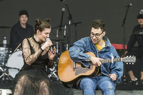 Watch Lorde & Jack Antonoff Respond To Pro-Israel Heckler In NYC