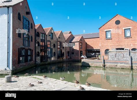 Quay arts hi-res stock photography and images - Alamy