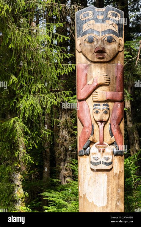 Totem Pole, Alaska Stock Photo - Alamy