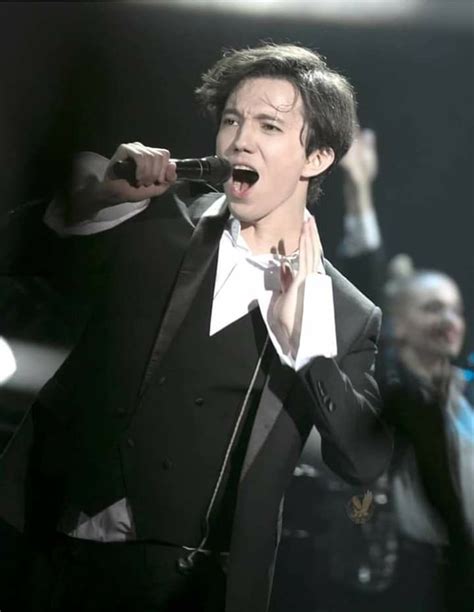 Pin by Paty Araque on Dimash Kudaibergen | Concert, Singer, Actors