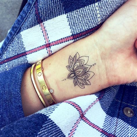 28 BEST LOTUS FLOWER TATTOO IDEAS TO EXPRESS YOURSELF – Eazy Glam