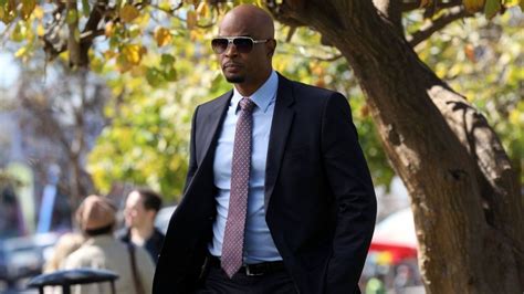 'Lethal Weapon' Star Damon Wayans Details a 'Lighter' & 'Fun' Season 3